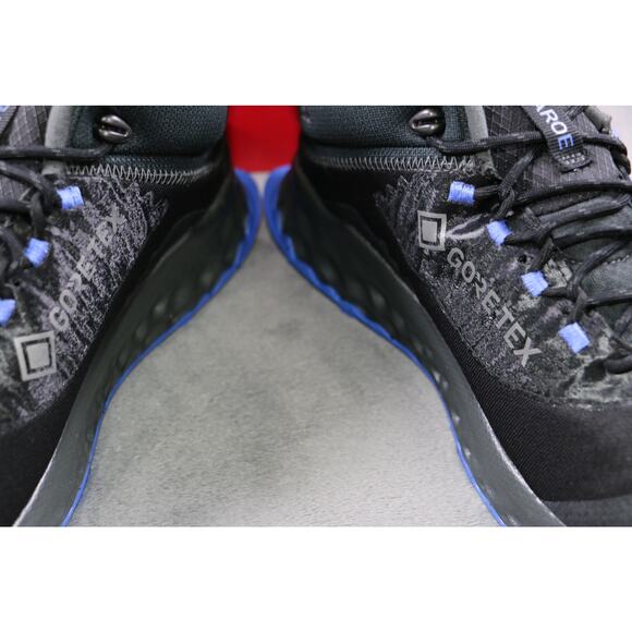 Amazon.com | New Balance Men New Balance Fresh Foam Garo Mid GTX Trail Running Shoes Mens 11 2E Wide Gore-Tex